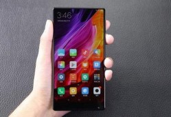 小米13最新爆料来袭,颠覆性设计与强劲性能前瞻